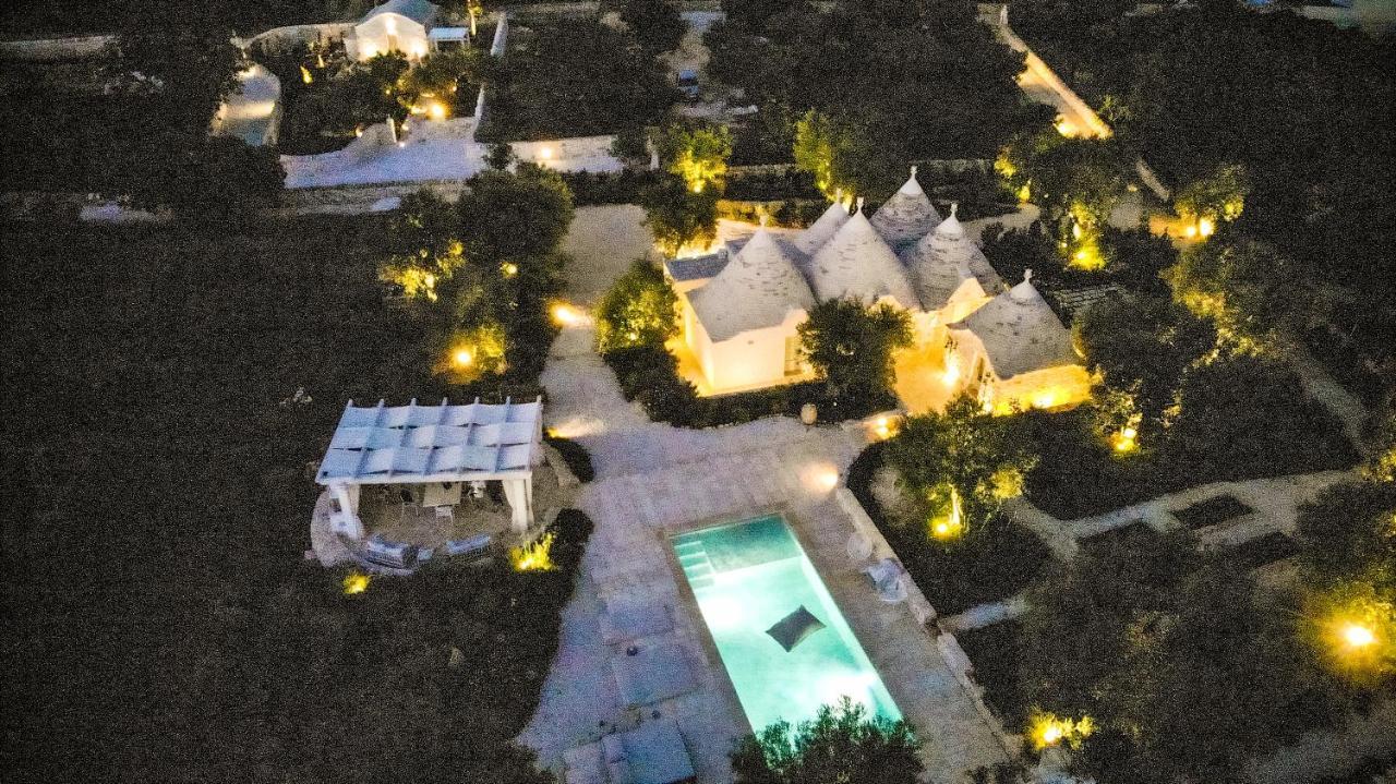 فيلا Trulli Ad Maiora ألبيروبيللو المظهر الخارجي الصورة